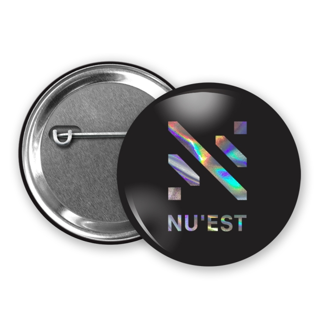 przypinka NUEST holo