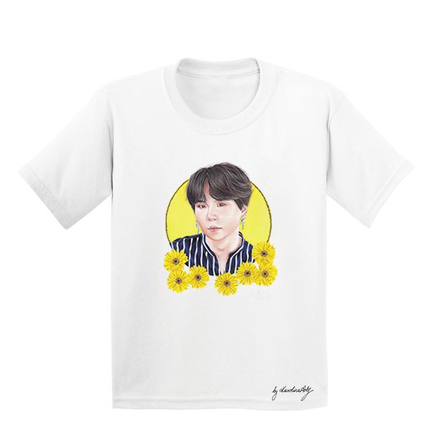 koszulka_biała_kwiat_bts_yoongi.png